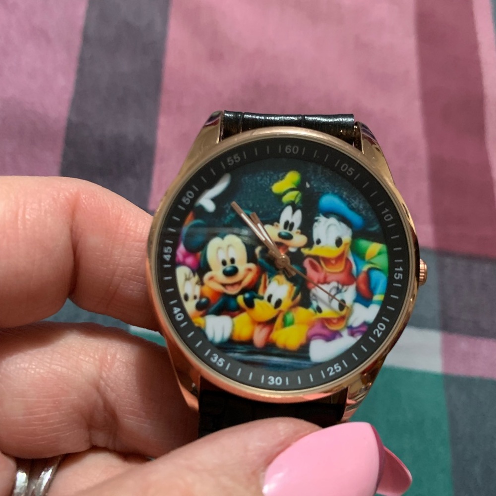 Disney watch - Picture 2 of 2
